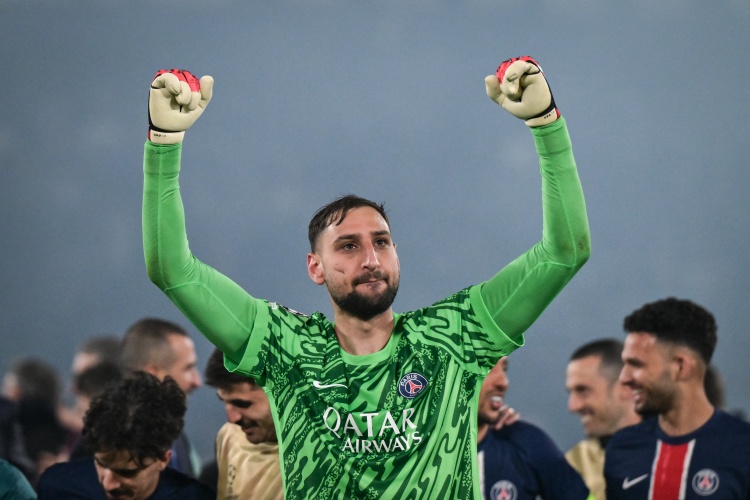 半岛体育登录入口-记者：巴黎表示今夏引援基本上已经结束，多纳鲁马等人仍待清洗